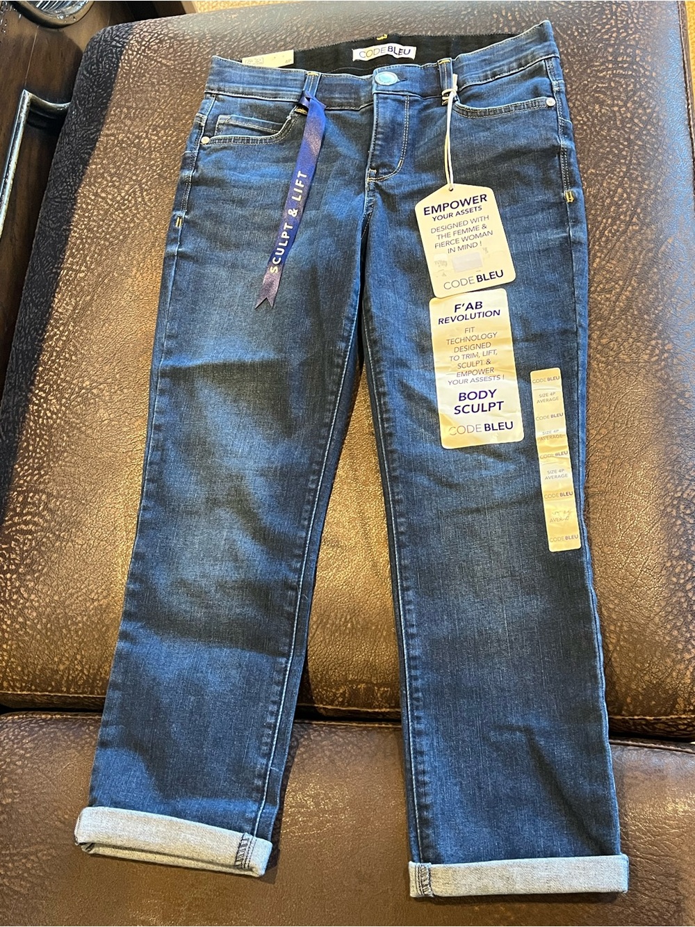 Code Bleu Women's Dark Blue Sculpt & Lift Cropped Jeans 4P NWT